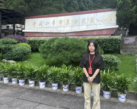 传承红色基因 彰显青年担当
